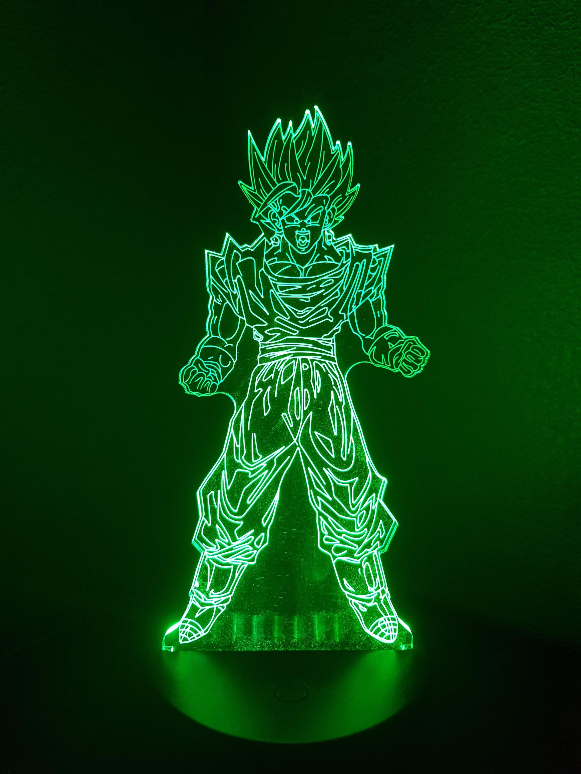Lampe Veilleuse à LED illustration Goku debout - DBZ – Image 2