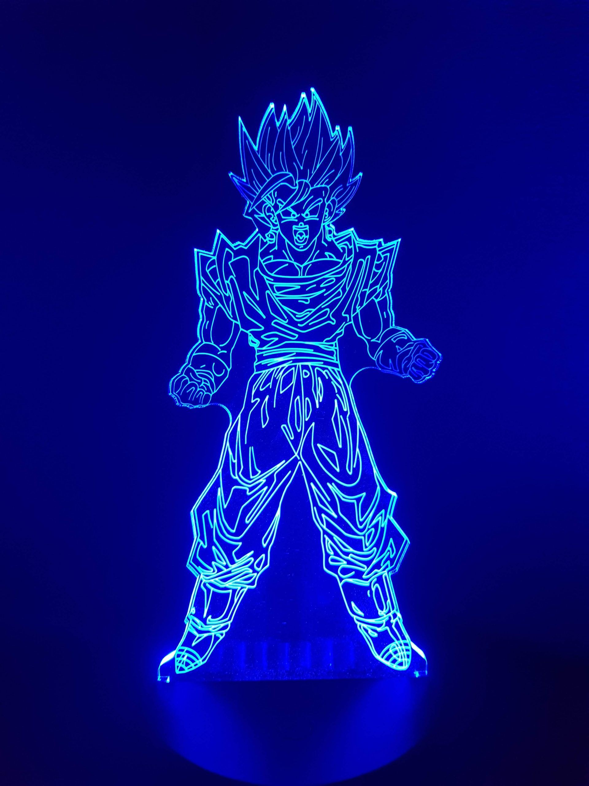 Lampe Veilleuse à LED illustration Goku debout - DBZ – Image 3