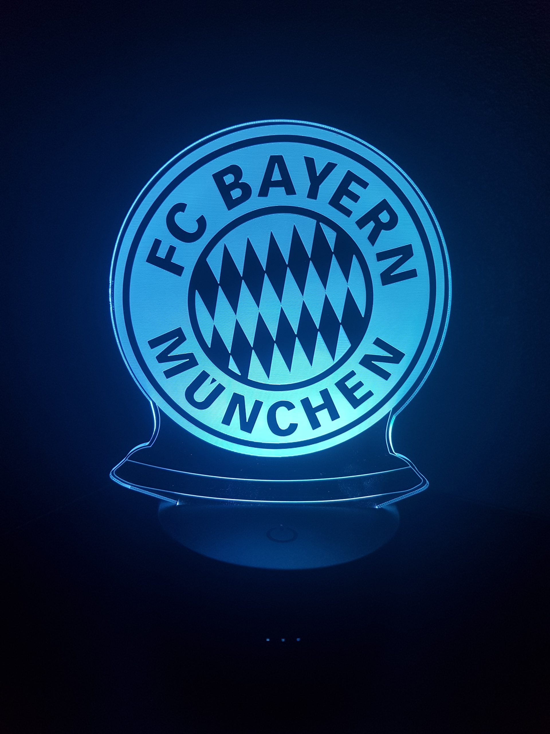 Lampe Veilleuse à LED illustration Bayern Munich – Image 8