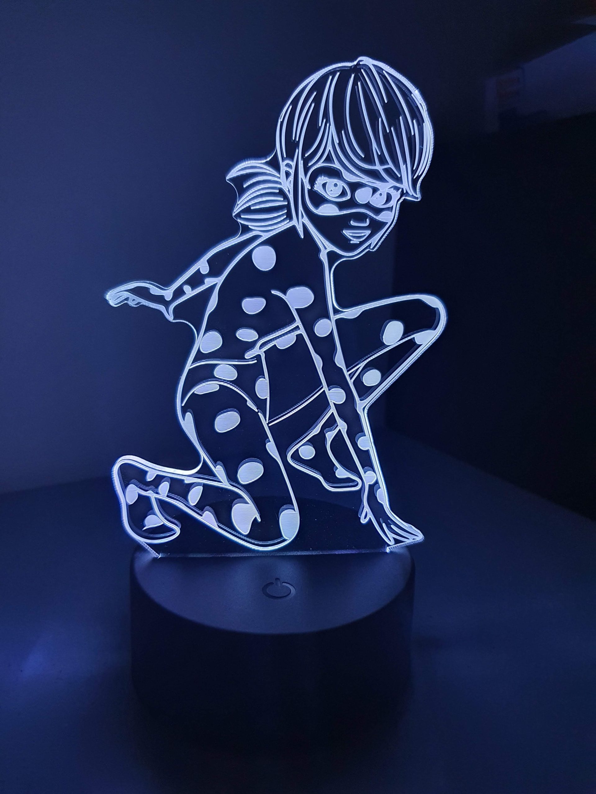 Lampe Veilleuse à LED illustration Miraculous - Ladybug – Image 7