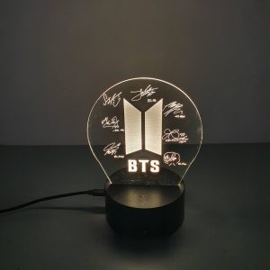 Lampe Veilleuse à LED illustration logo BTS + Autographe