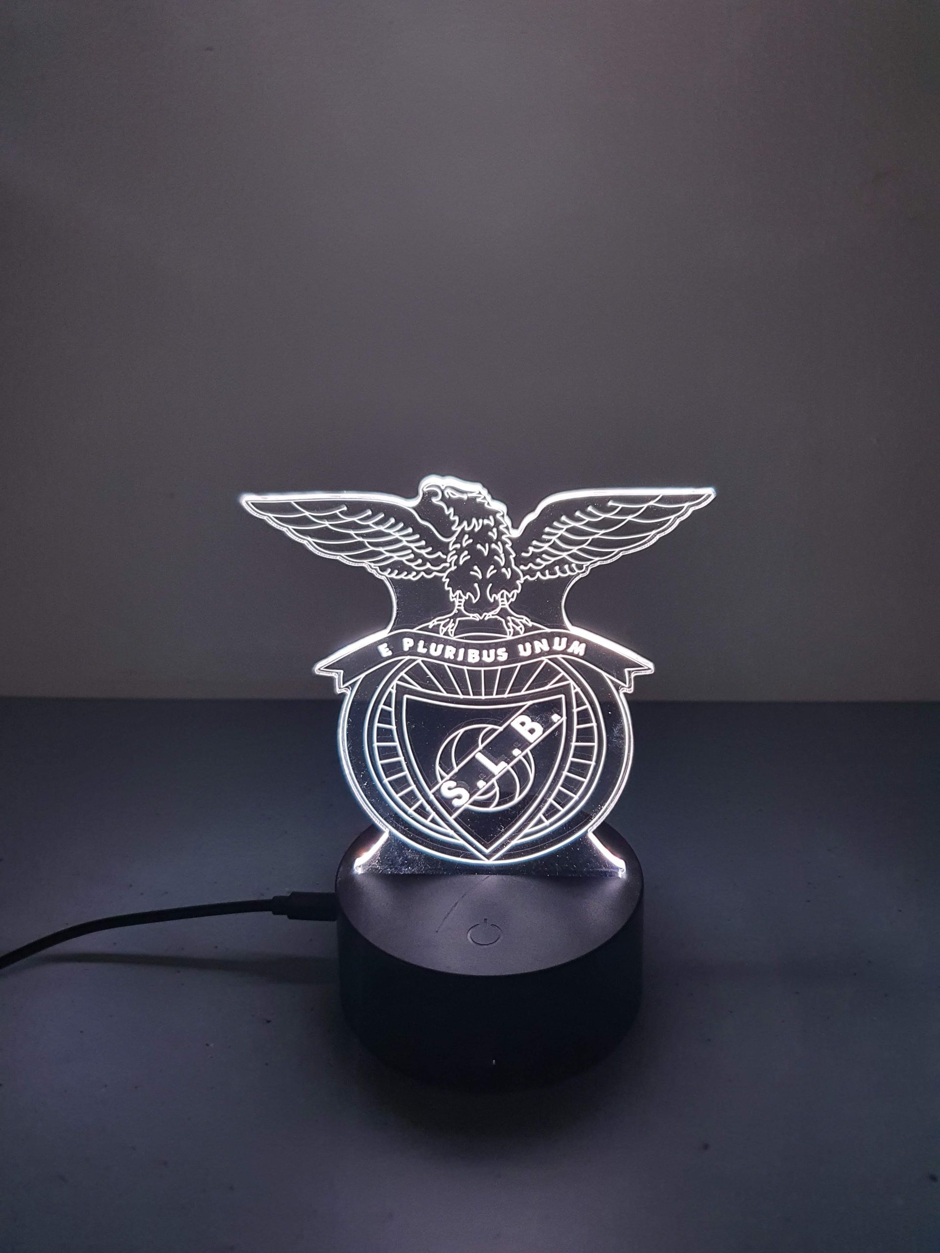 Lampe Veilleuse à LED illustration Benfica – Image 7