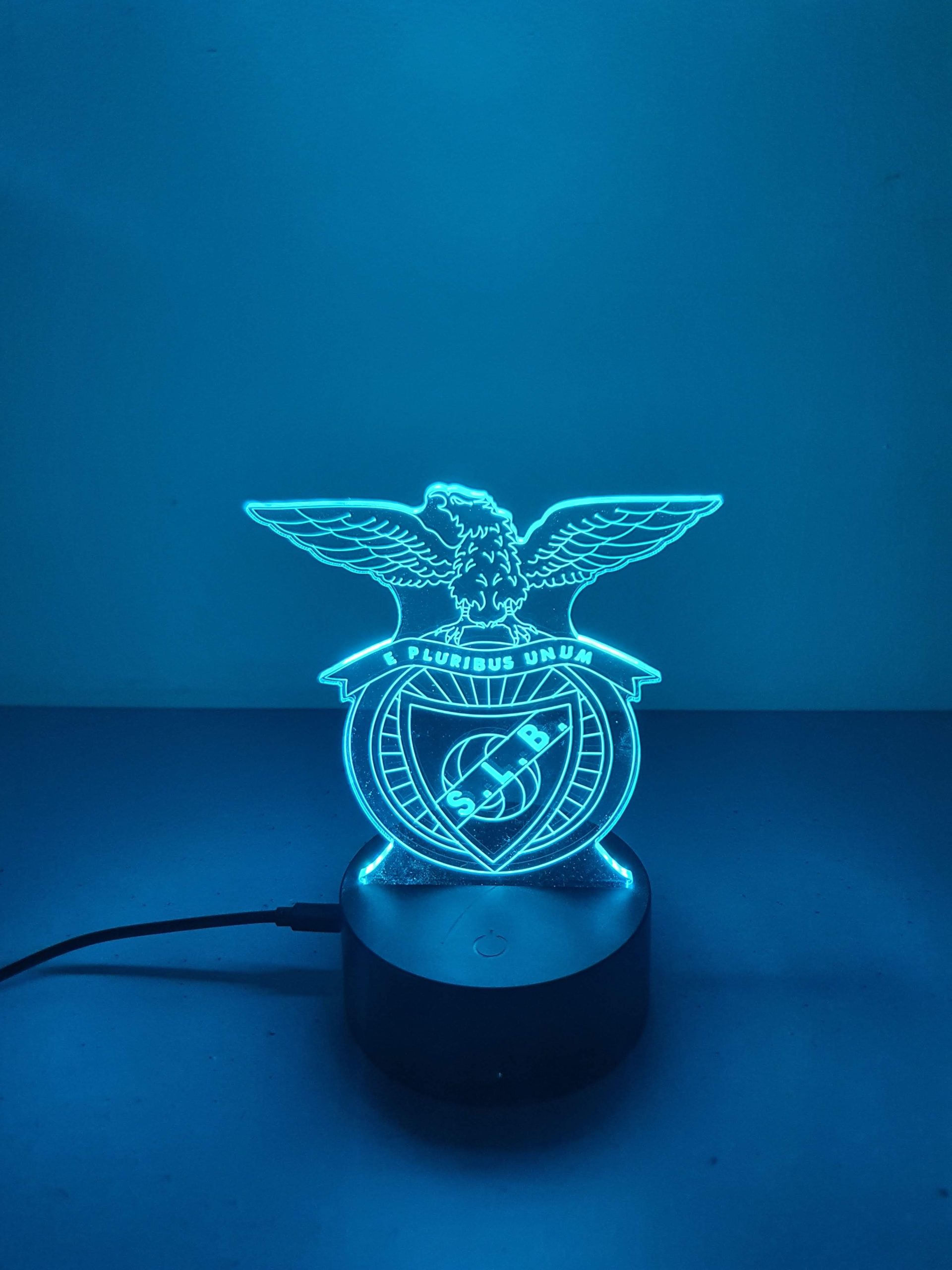 Lampe Veilleuse à LED illustration Benfica – Image 2